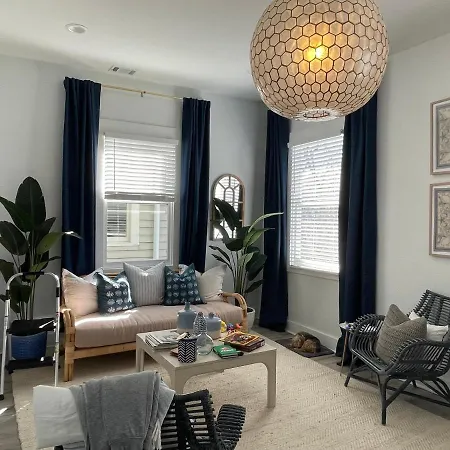 New! Stylish 1900S Renovated Duplex Apartment Building Near Forsyth & River St Savannah Exterior photo